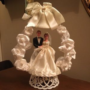 1972 Wedding Cake Topper